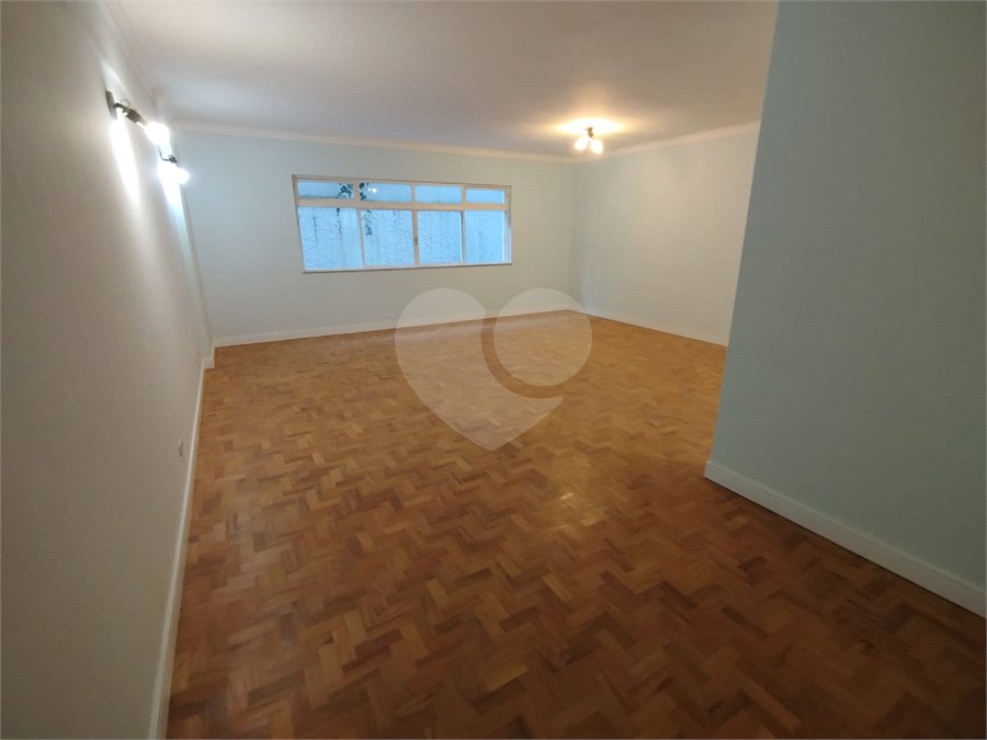 Apartamento para alugar com 3 quartos, sendo 1 suíte, em Paraíso, São Paulo, SP
