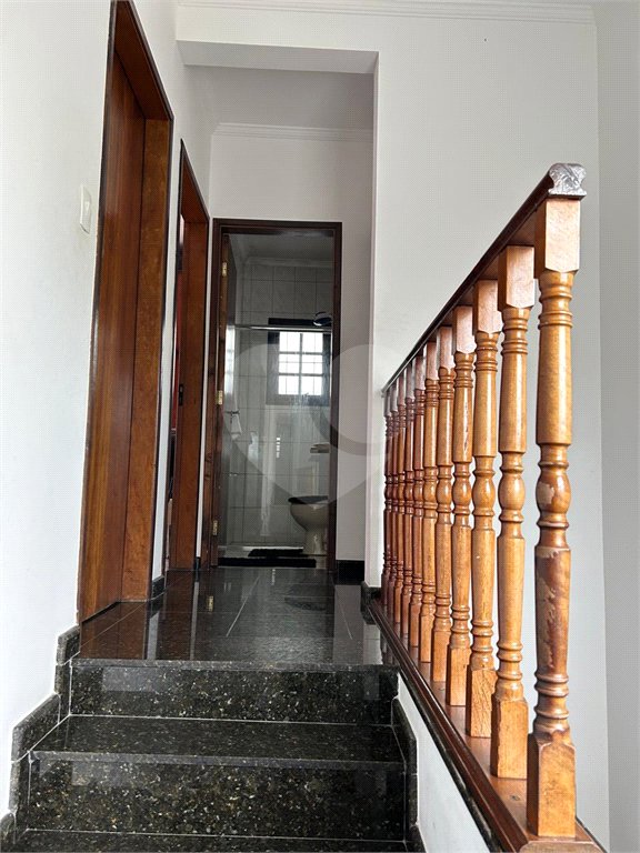 Sobrado à venda com 5 quartos, sendo 1 suíte, em Jardim Marisa, São Paulo, SP