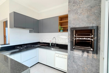 Casa à venda com 3 quartos, sendo 2 suítes, em Residencial Costa Leste, Três Lagoas, MS