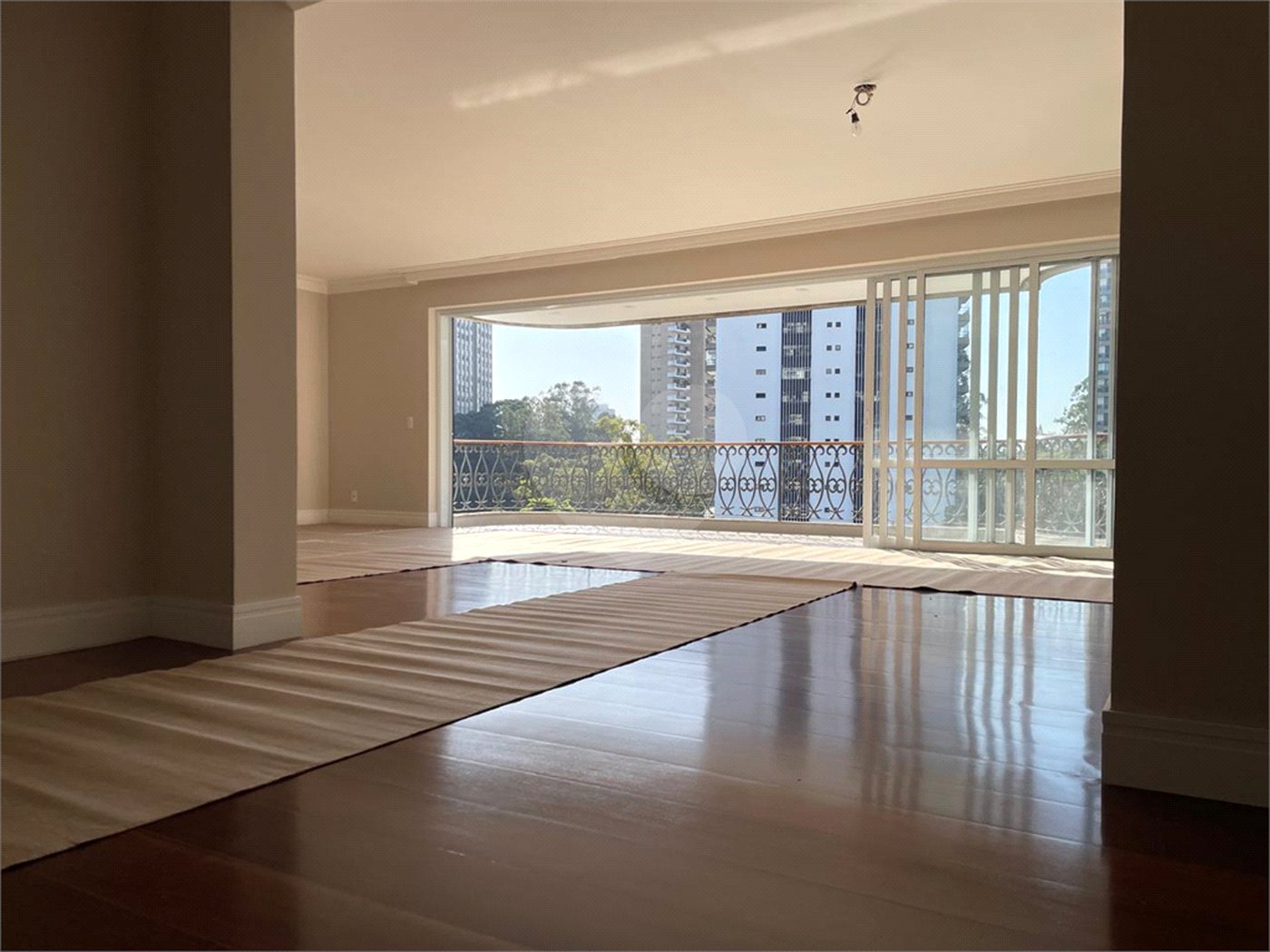 Apartamento à venda com 4 suítes em Alto da Boa Vista, São Paulo, SP