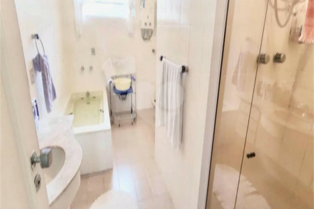 Apartamento à venda com 4 quartos, sendo 1 suíte, em Flamengo, Rio de Janeiro, RJ