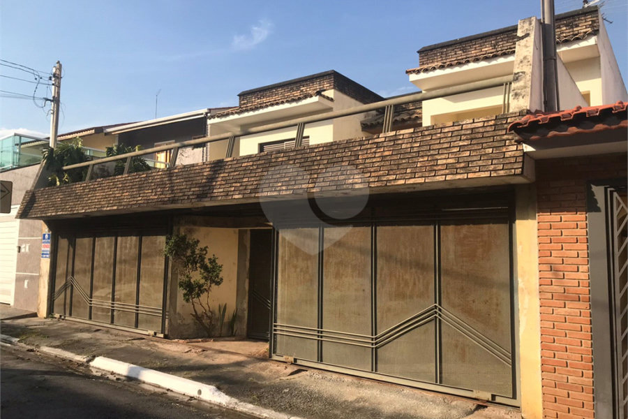 Sobrado à venda com 5 quartos, sendo 1 suíte, em Tremembé, São Paulo, SP