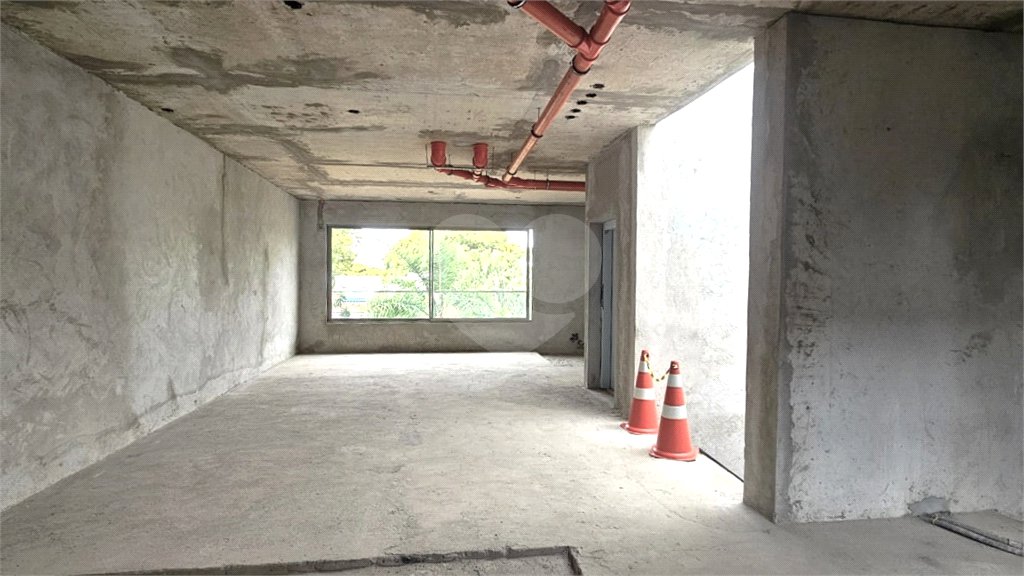 Casa à venda com 4 suítes no condomínio Plm 875, São Paulo - SP