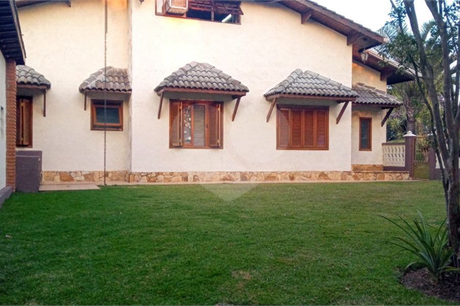 Casa à venda com 5 quartos, sendo 2 suítes, em Serra da Cantareira, Mairiporã, SP