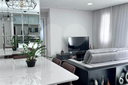 Apartamento à venda com 3 quartos, sendo 1 suíte, em Vila Prudente, São Paulo, SP