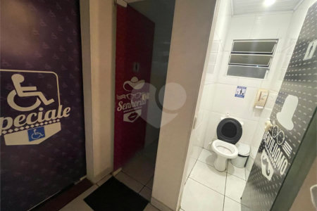 Sobrado à venda com 2 quartos, sendo 1 suíte, em Estância Balneária Hawai, Caraguatatuba, SP