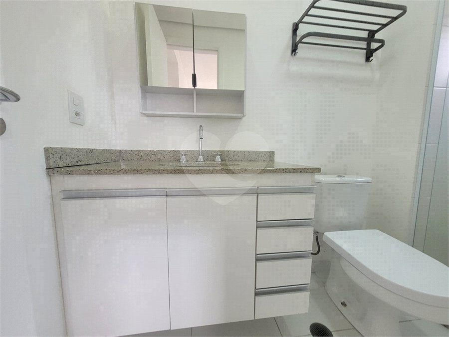 Apartamento à venda com 3 quartos, sendo 1 suíte, em Barra Funda, São Paulo, SP