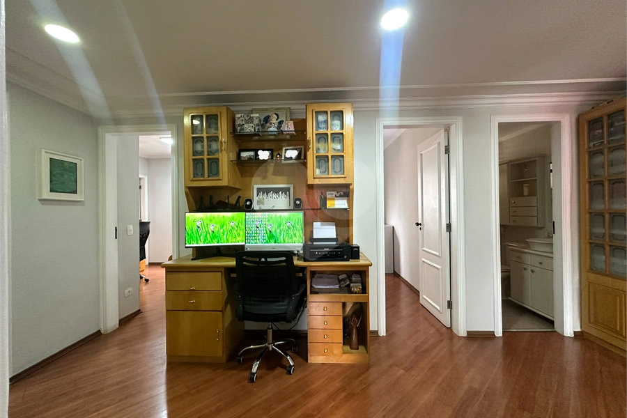 Apartamento à venda com 4 quartos, sendo 2 suítes, em Santana, São Paulo, SP