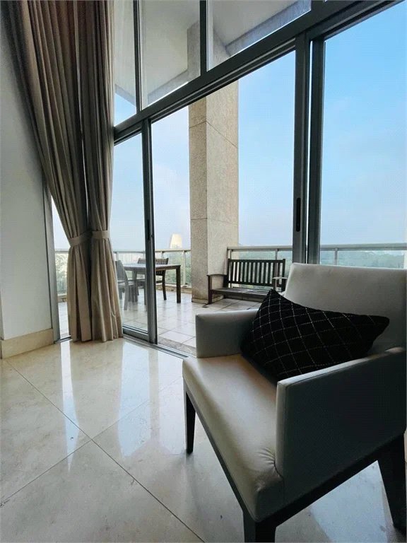 Apartamento à venda ou para alugar com 2 quartos, sendo 1 suíte,  em Parque do Morumbi, São Paulo, SP