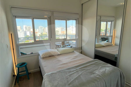 Apartamento à venda com 2 quartos em Vila Mariana, São Paulo, SP
