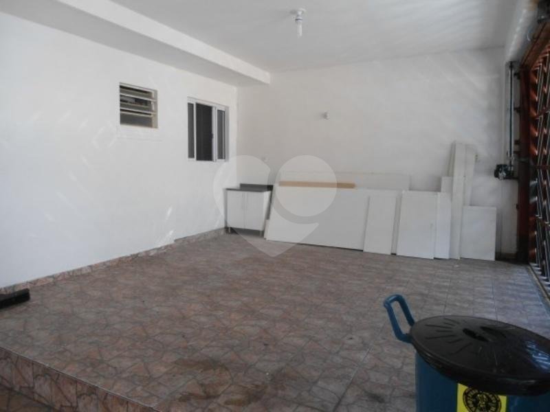 Casa à venda com 3 quartos, sendo 1 suíte, em Jardim Oriental, São Paulo, SP