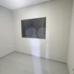 Casa à venda com 3 quartos, sendo 1 suíte, no condomínio Residencial Horto Villagio, Sorocaba - SP