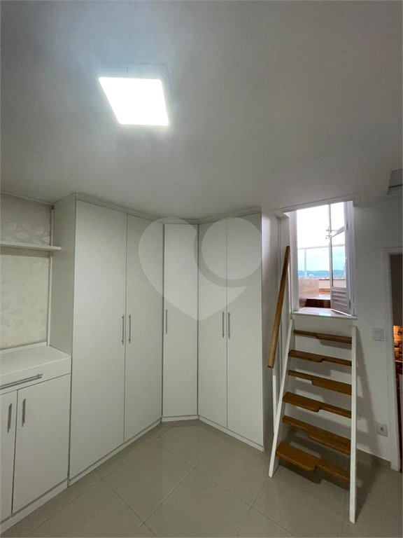 Sobrado à venda com 3 suítes em Vila Gustavo, São Paulo, SP
