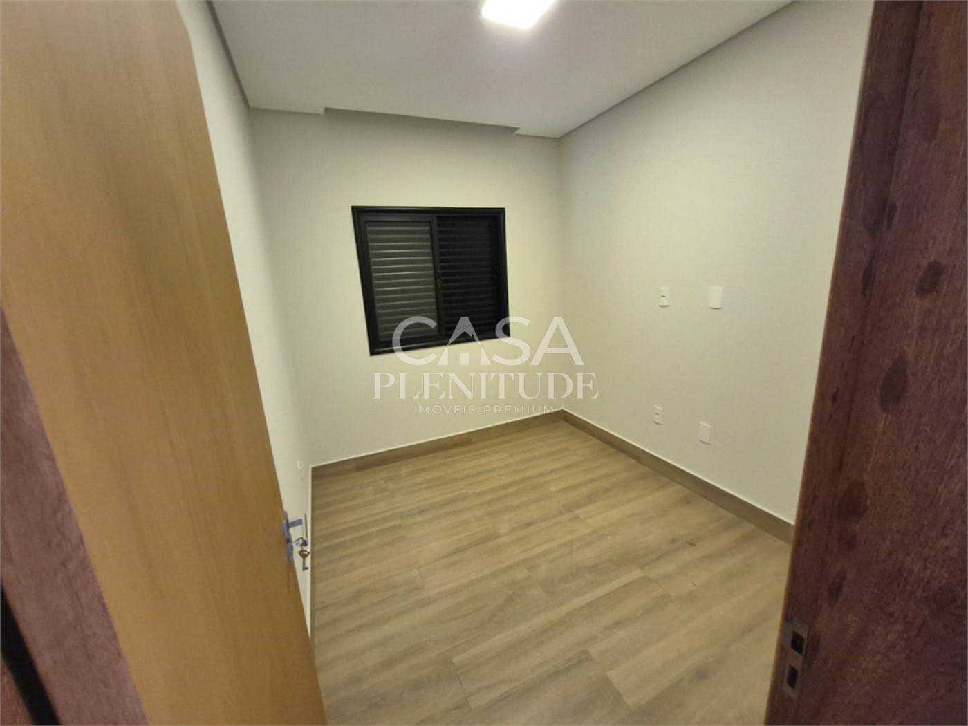 Casa em condomínio à venda com 3 quartos, sendo 1 suíte, em Jardim Residencial Villagio Ipanema I, Sorocaba, SP