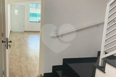 Sobrado à venda com 4 quartos, sendo 1 suíte, em Ipiranga, São Paulo, SP