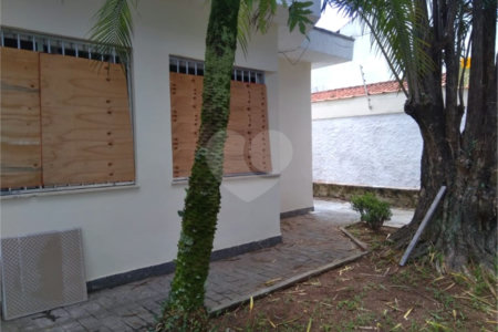 Casa Térrea à venda com 4 quartos, sendo 1 suíte, em Vila Rosália, Guarulhos, SP