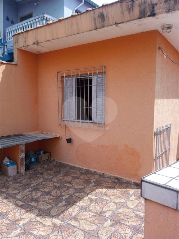 Sobrado à venda com 3 quartos em Vila Santa Maria, São Paulo, SP