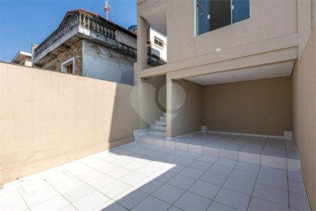 Sobrado à venda com 3 quartos, sendo 1 suíte, em Vila Morse, São Paulo, SP