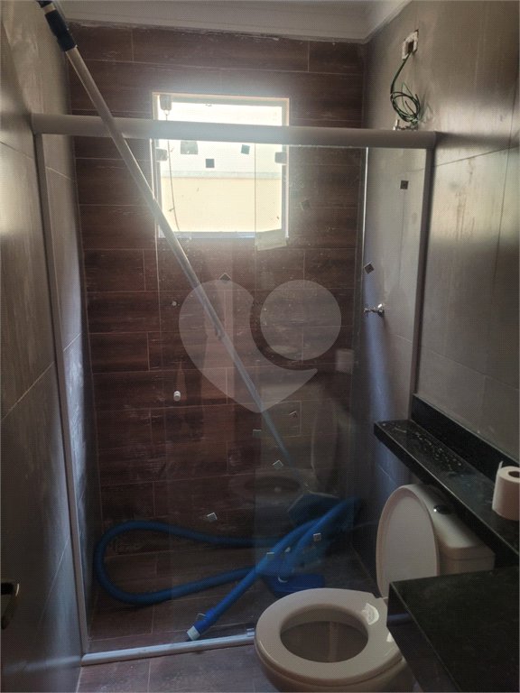 Casa à venda com 3 quartos, sendo 1 suíte, no condomínio Vale dos Gansos, Mairiporã - SP