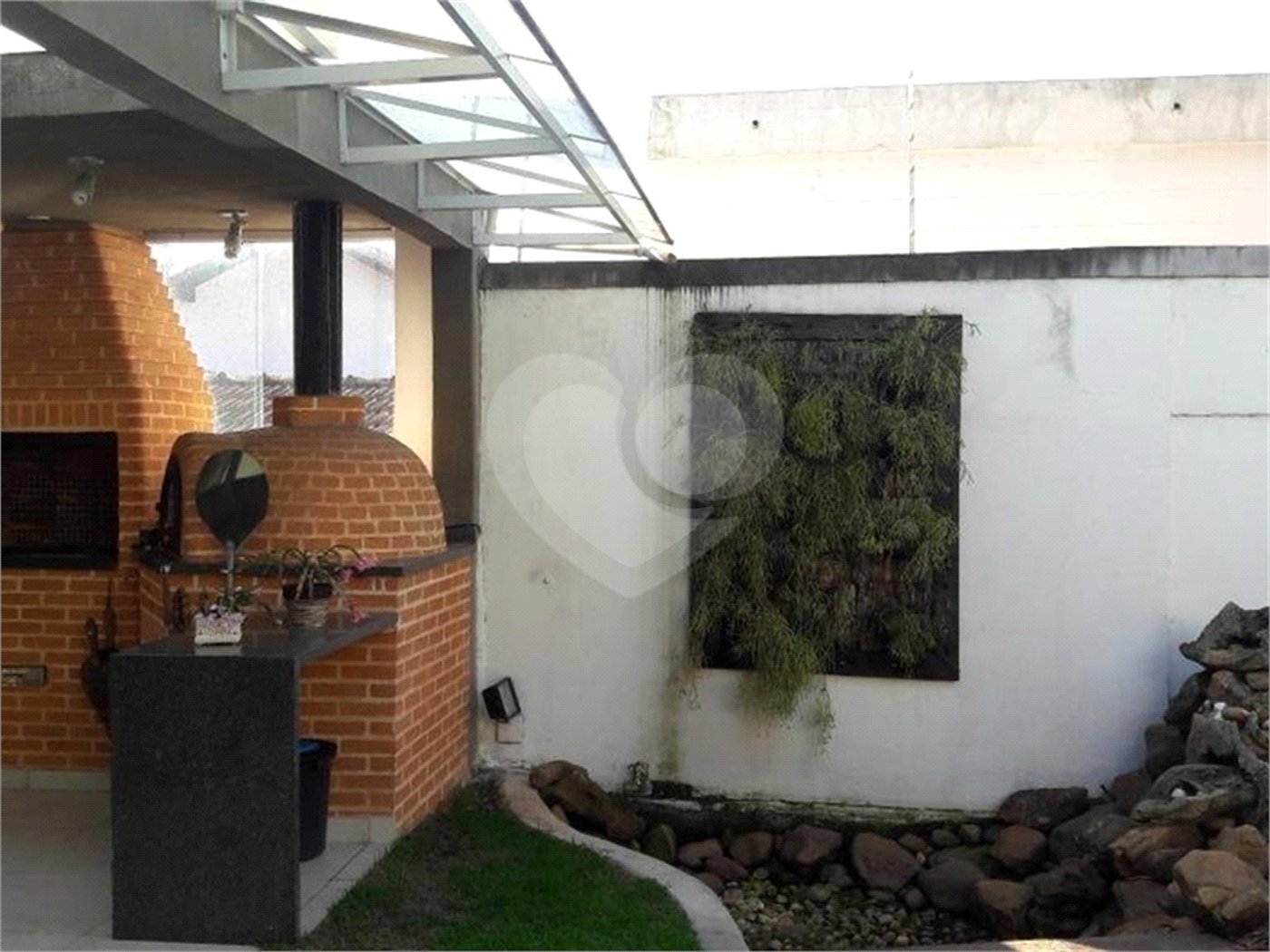 Sobrado à venda com 3 suítes em Tremembé, São Paulo, SP