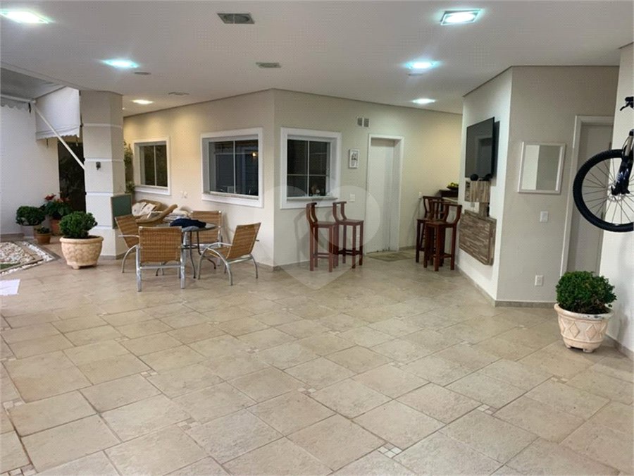 Casa à venda com 3 suítes no condomínio Residencial Villa dos Inglezes, Sorocaba - SP