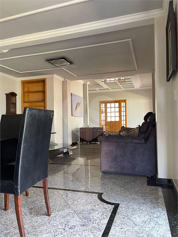 Casa à venda ou para alugar com 4 suítes em Jardim Cuiabá, Cuiabá, MT