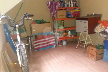 Casa à venda com 2 quartos, sendo 1 suíte, em Vila Gumercindo, São Paulo, SP