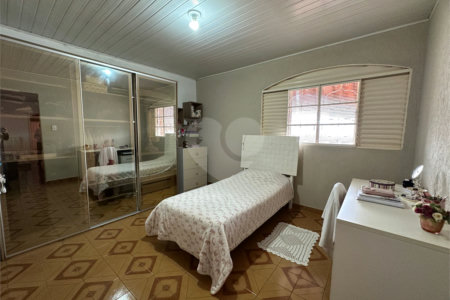 Casa à venda com 2 quartos em Vila Regina, Itapetininga, SP