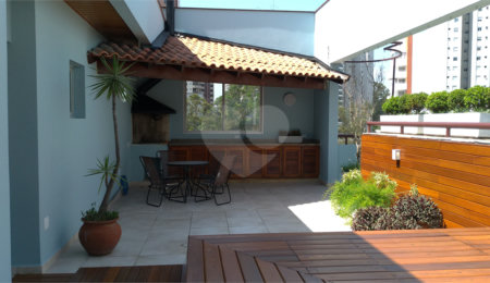 Cobertura à venda com 4 quartos, sendo 3 suítes,  em Vila Andrade, São Paulo, SP