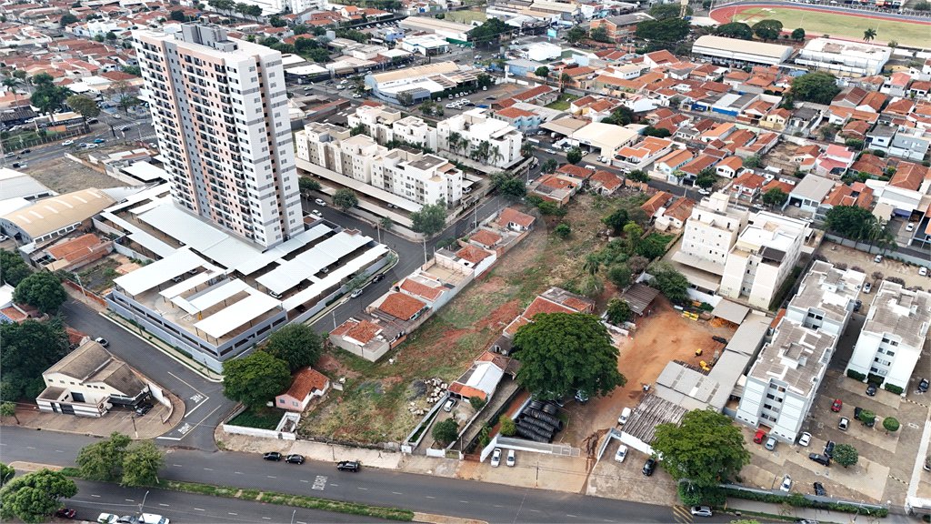 Terreno à venda no Centro, Araraquara, SP