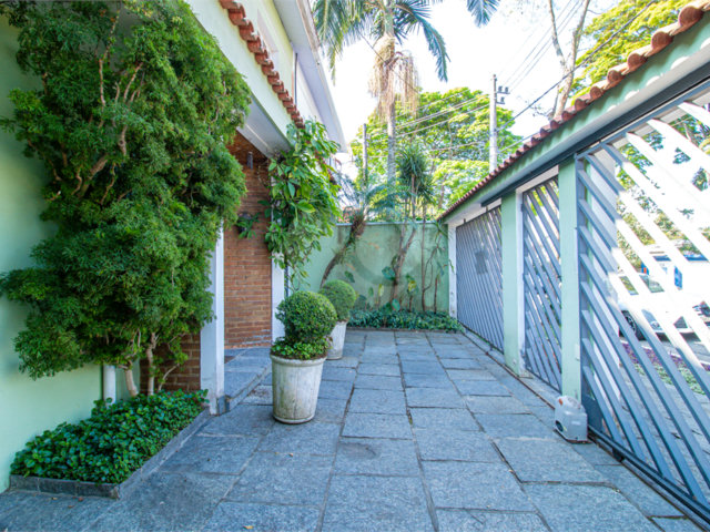 Casa à venda com 3 quartos em Brooklin, São Paulo, SP