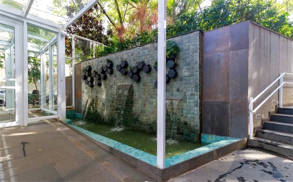 Apartamento à venda com 1 suíte em Vila Gertrudes, São Paulo, SP
