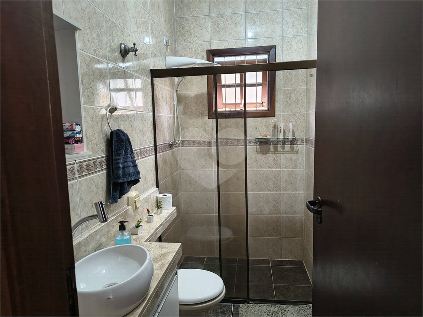 Sobrado à venda com 3 quartos, sendo 1 suíte, em Tremembé, São Paulo, SP