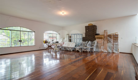 Casa à venda com 5 suítes em Jardim Prudência, São Paulo, SP