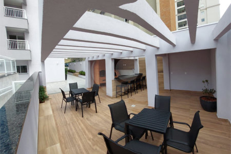 Apartamento à venda com 2 quartos, sendo 1 suíte,  em Campestre, Santo André, SP