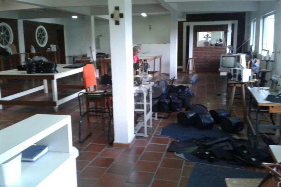 Casa Térrea à venda com 5 quartos, sendo 2 suítes,  em Horto Florestal, São Paulo, SP