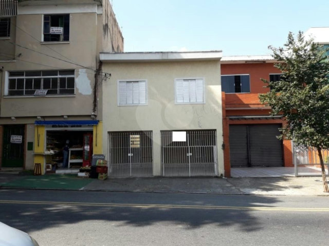 Sobrado à venda com 4 quartos, sendo 2 suítes,  em Santana, São Paulo, SP