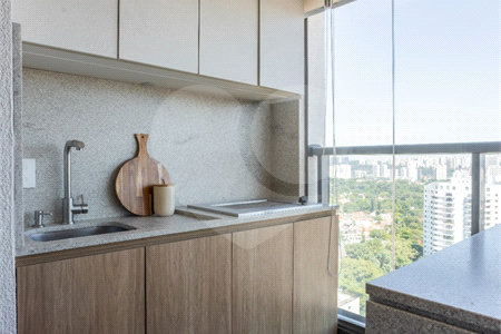 Apartamento à venda com 2 quartos, sendo 1 suíte, em Santo Amaro, São Paulo, SP