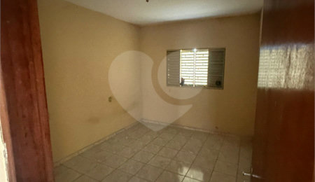 Casa à venda com 2 quartos, sendo 1 suíte,  em Jardim América (vila Xavier), Araraquara, SP