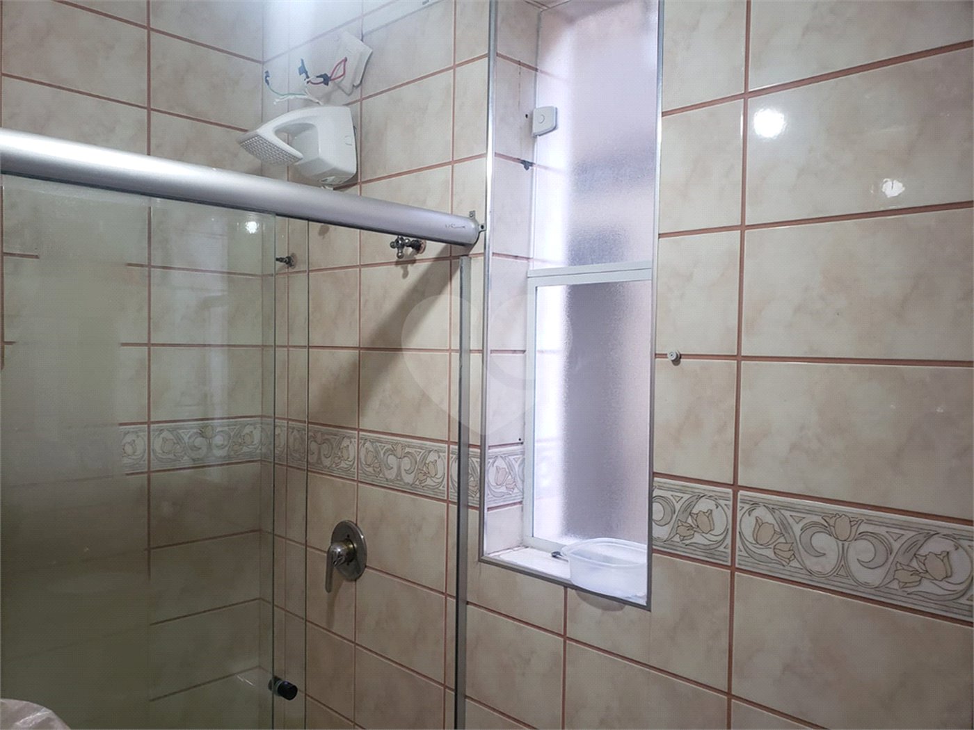 Sobrado à venda com 5 quartos, sendo 3 suítes, em Jaçanã, São Paulo, SP
