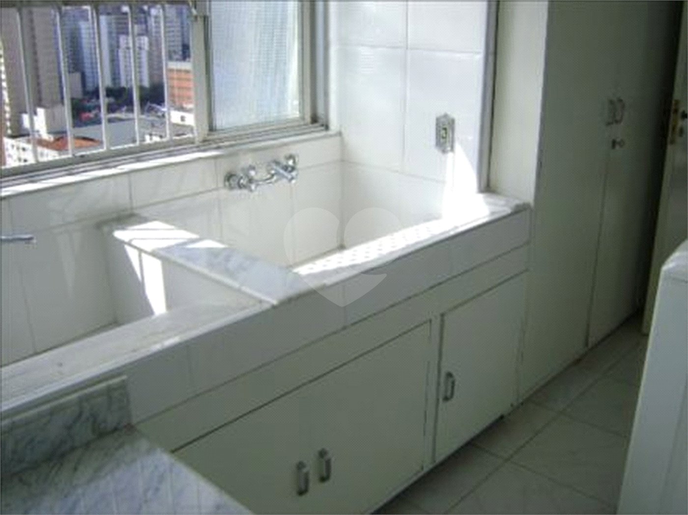 Apartamento para alugar com 3 suítes em Jardim América, São Paulo, SP