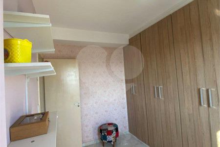 Apartamento à venda com 3 quartos, sendo 1 suíte, em Vila Rubens, Mogi das Cruzes, SP