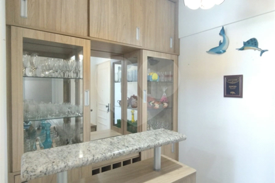 Apartamento à venda com 2 quartos, sendo 1 suíte, em Campo Aviação, Praia Grande, SP