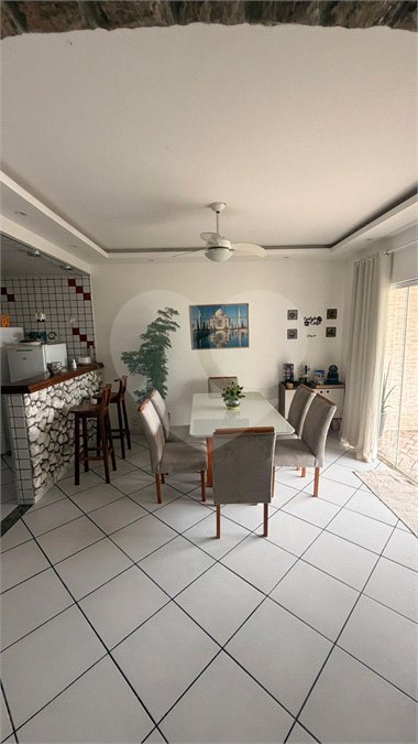 Casa em condomínio à venda com 4 quartos, sendo 2 suítes, em Monte Alto, Arraial do Cabo, RJ