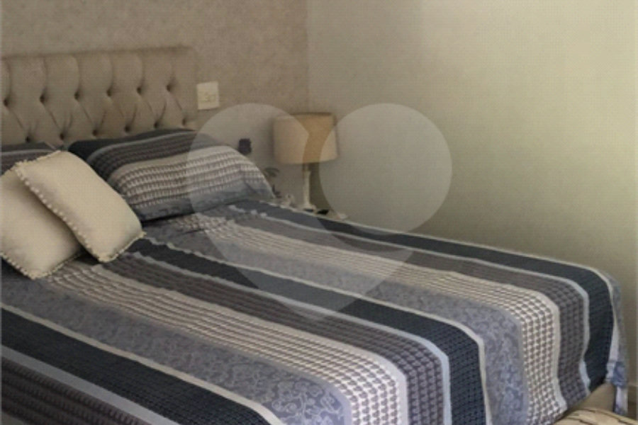 Casa à venda com 3 quartos, sendo 1 suíte,  no condomínio Alpes da Cantareira, Mairiporã - SP