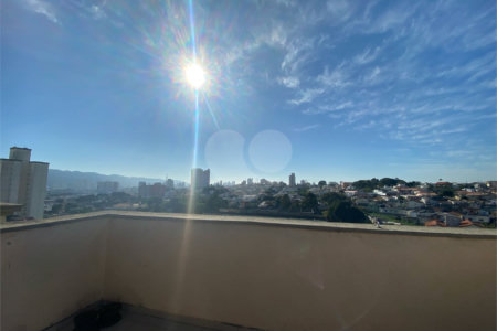 Apartamento à venda com 3 quartos, sendo 1 suíte,  em Alto Ipiranga, Mogi das Cruzes, SP