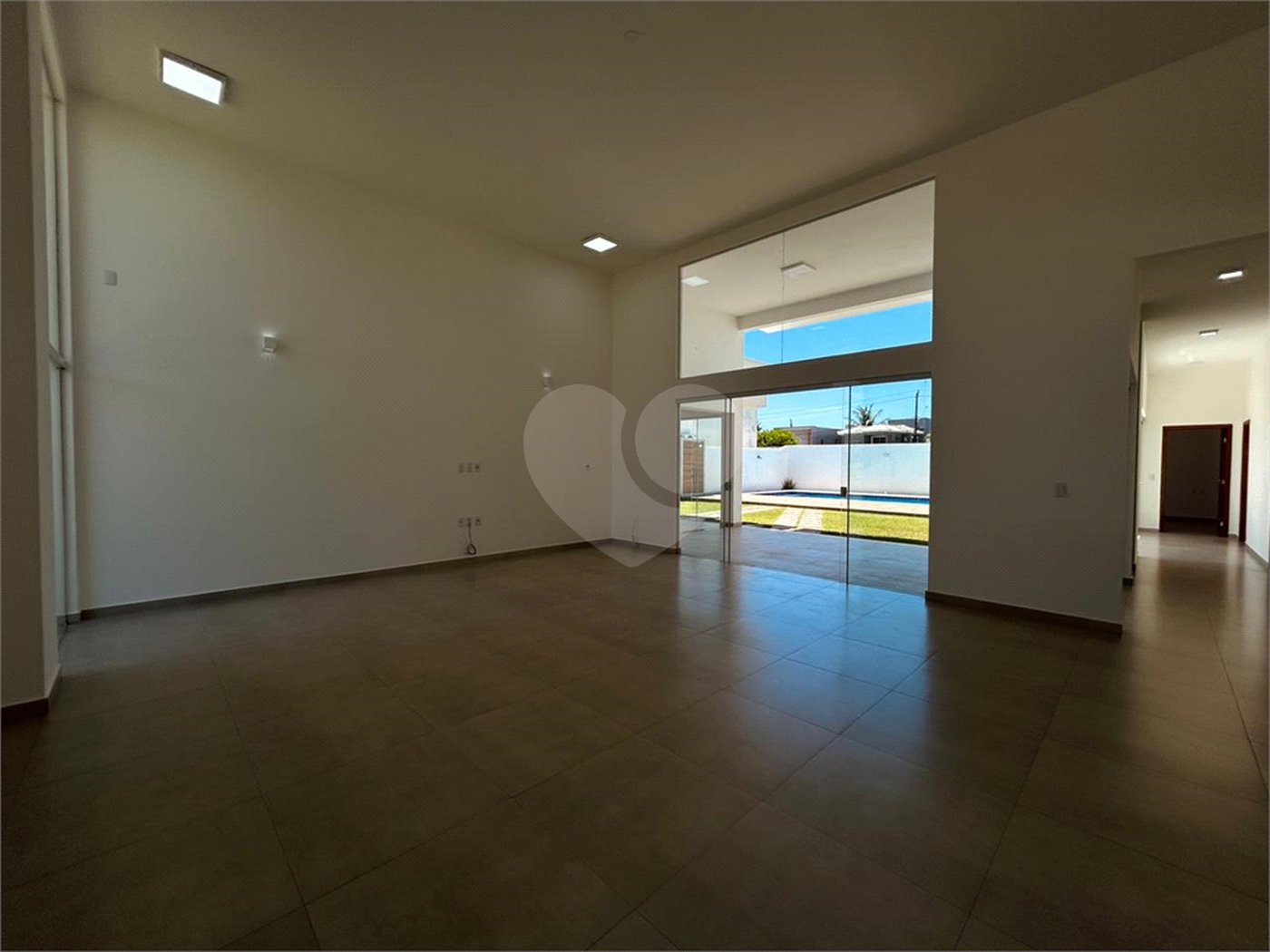 Casa à venda com 3 suítes, em Orla Norte, Porto Seguro, BA