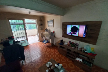 Casa para locação e venda com 3 quartos e 1 suíte, 125m² - Jardim Helga - Campo Limpo - SP