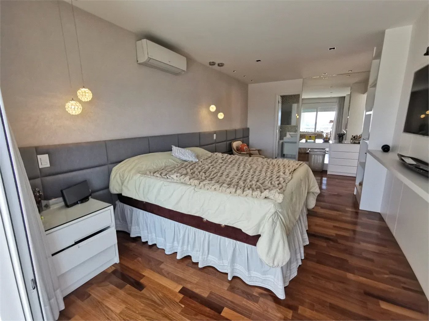 Apartamento à venda com 3 suítes em Jardim Monte Kemel, São Paulo, SP