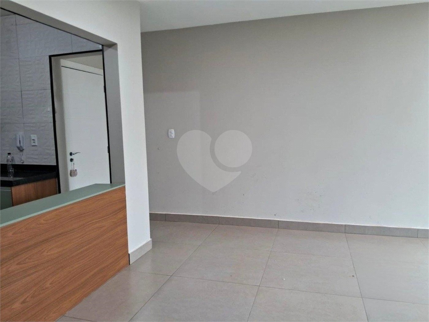 Apartamento à venda com 3 quartos, sendo 1 suíte, em Jardim Vera Cruz, Sorocaba, SP